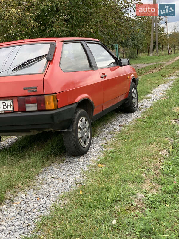 Хэтчбек ВАЗ / Lada 2108 1987 в Яворове фото 4 Хэтчбек ВАЗ / Lada 2108 1987 в Яворове