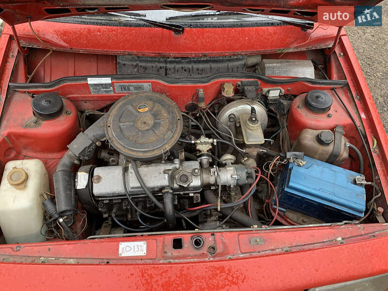 Хэтчбек ВАЗ / Lada 2108 1987 в Яворове фото 10 Хэтчбек ВАЗ / Lada 2108 1987 в Яворове