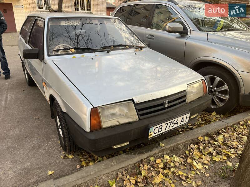 Хэтчбек ВАЗ / Lada 2108 1998 в Чернигове фото Хэтчбек ВАЗ / Lada 2108 1998 в Чернигове