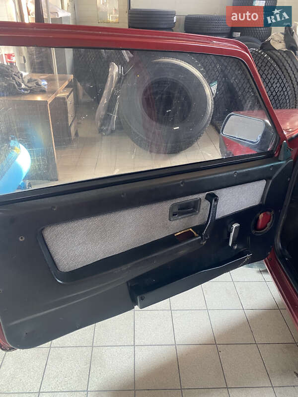 Хетчбек ВАЗ / Lada 2108 1993 в Львові