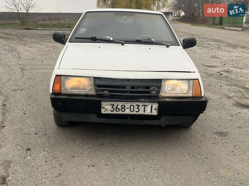 Хетчбек ВАЗ / Lada 2108 1995 в Теофіполі фото 4 Хетчбек ВАЗ / Lada 2108 1995 в Теофіполі