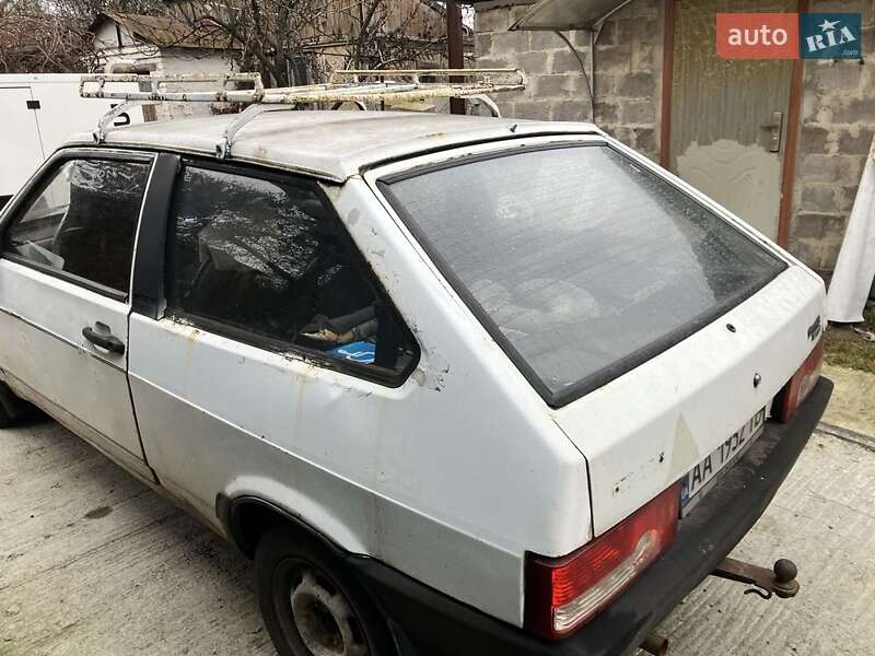 Хетчбек ВАЗ / Lada 2108 1992 в Києві