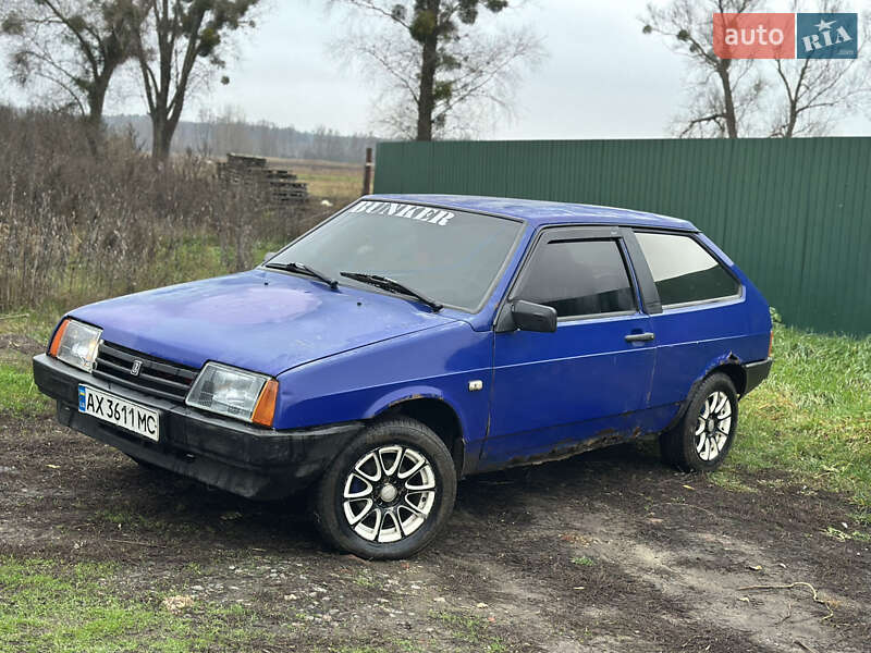 Хетчбек ВАЗ / Lada 2108 1989 в Краснокутську