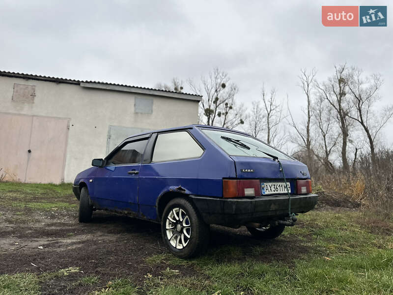 Хетчбек ВАЗ / Lada 2108 1989 в Краснокутську