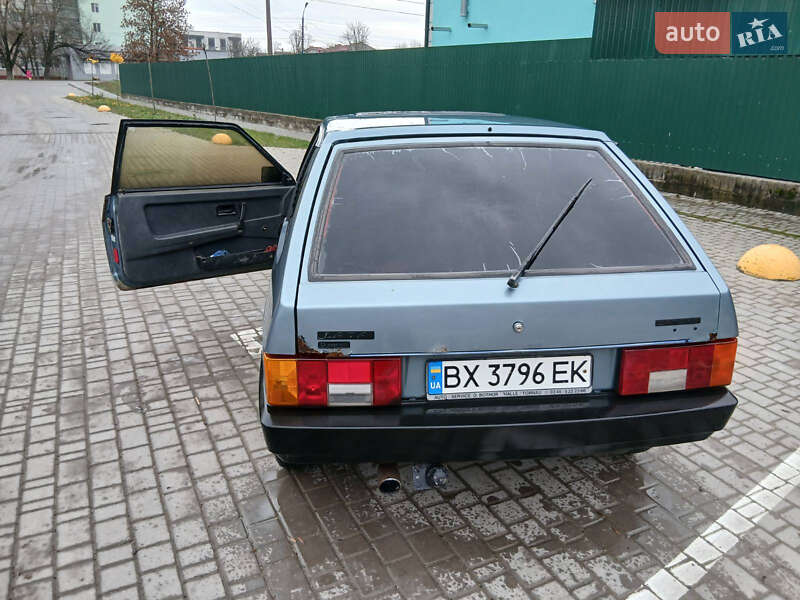 Хэтчбек ВАЗ / Lada 2108 1994 в Каменец-Подольском