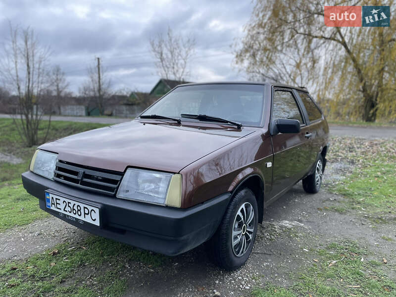 Хэтчбек ВАЗ / Lada 2108 1988 в Кривом Роге