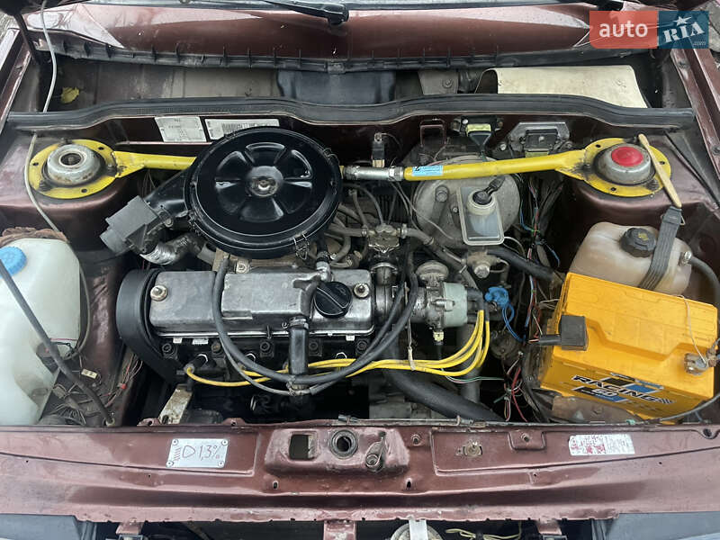 Хэтчбек ВАЗ / Lada 2108 1988 в Кривом Роге