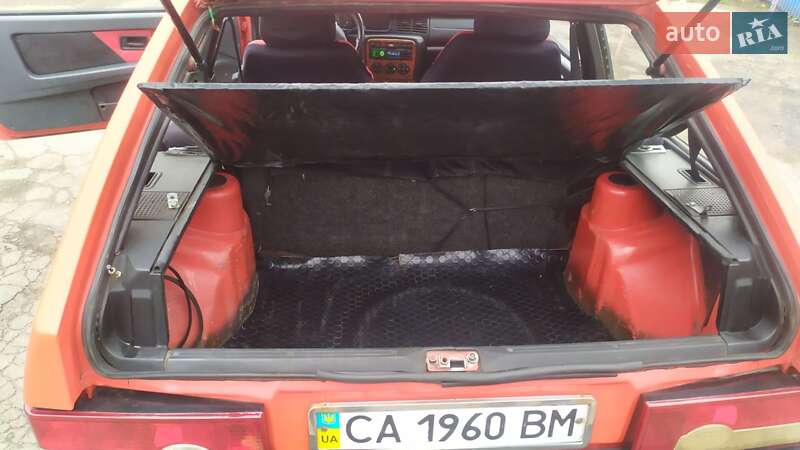 Хэтчбек ВАЗ / Lada 2108 1992 в Черкассах
