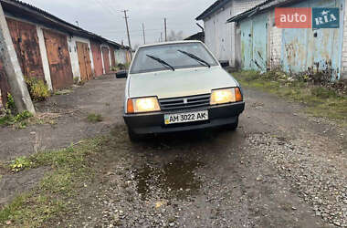 Хетчбек ВАЗ 2108 2000 в Житомирі