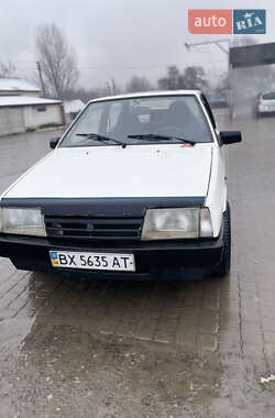 Хэтчбек ВАЗ 2108 1992 в Белогорье