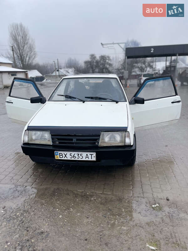 Хэтчбек ВАЗ / Lada 2108 1992 в Белогорье фото 9 Хэтчбек ВАЗ / Lada 2108 1992 в Белогорье