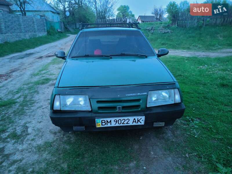 Хетчбек ВАЗ / Lada 2108 1992 в Коропі