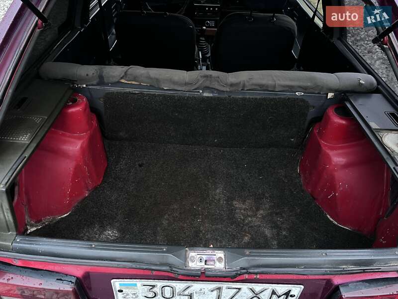 Хэтчбек ВАЗ / Lada 2108 1990 в Каменец-Подольском