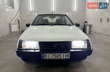 Хэтчбек ВАЗ / Lada 2108 1985 в Краснограде