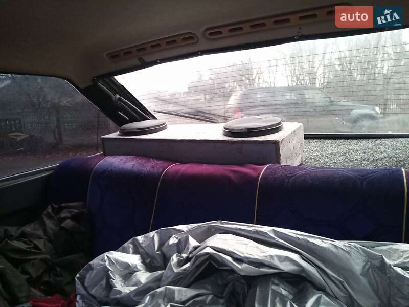 Хэтчбек ВАЗ / Lada 2108 1991 в Киеве фото 5 Хэтчбек ВАЗ / Lada 2108 1991 в Киеве