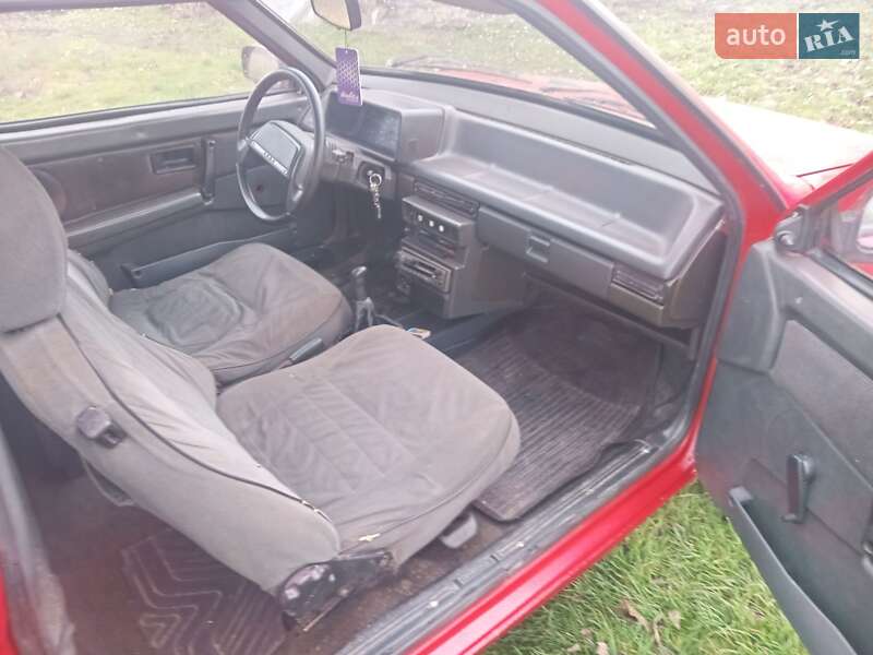 Хэтчбек ВАЗ / Lada 2108 1993 в Каменке-Бугской