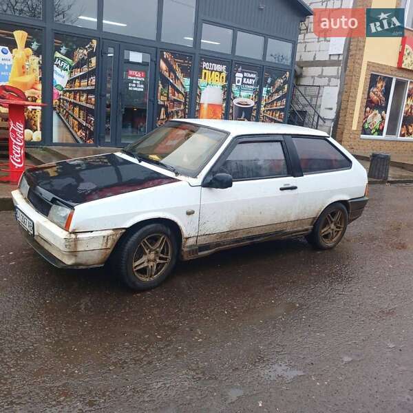 Хэтчбек ВАЗ / Lada 2108 1987 в Черноморске