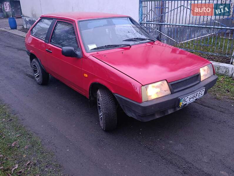 Хэтчбек ВАЗ / Lada 2108 1993 в Каменке-Бугской