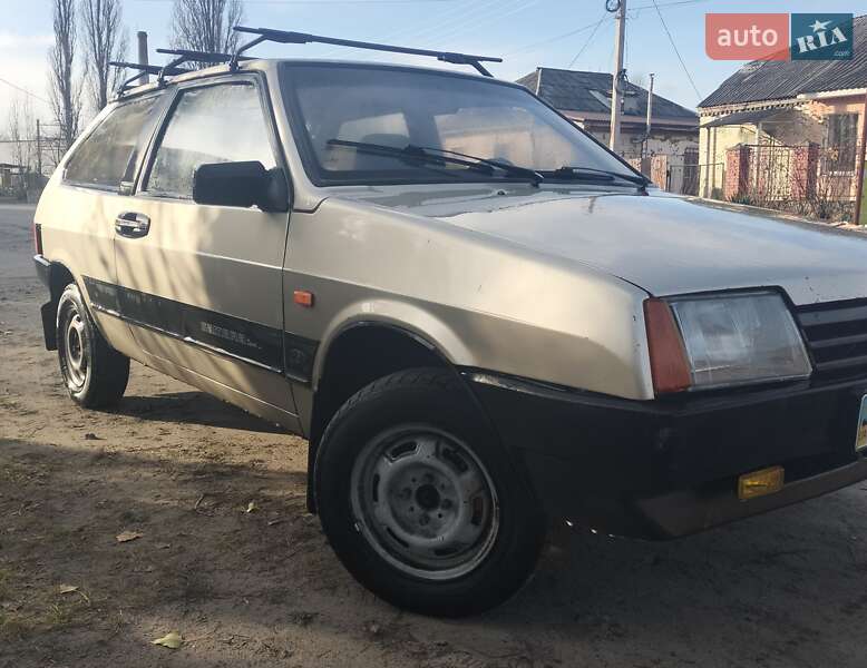 ВАЗ / Lada 2108 1988 ВАЗ / Lada 2108 1988