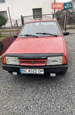 Хетчбек ВАЗ 2108 1994 в Золочеві