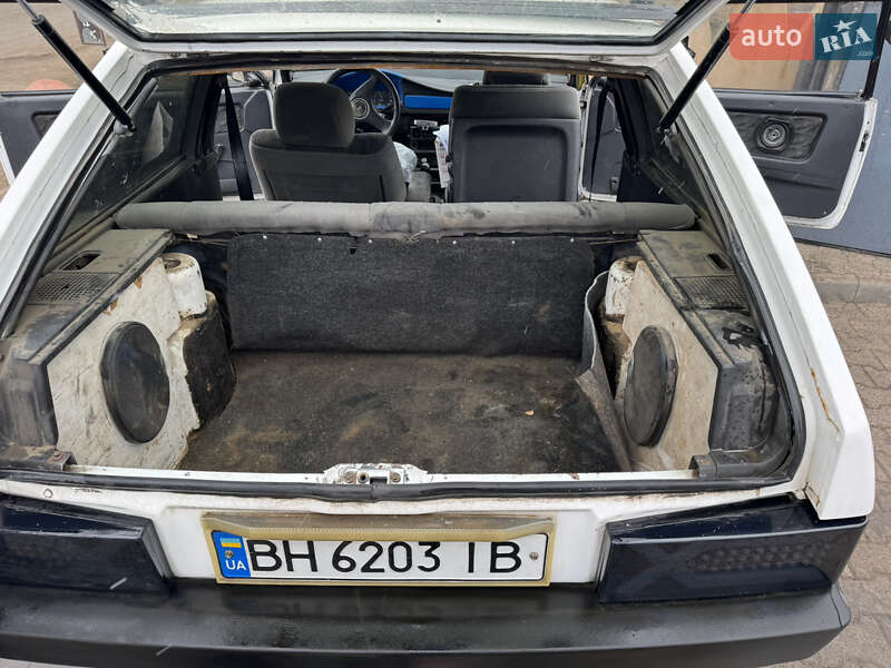 Хэтчбек ВАЗ / Lada 2108 1992 в Тарутине