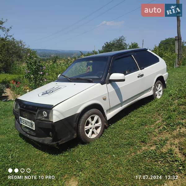 Хетчбек ВАЗ / Lada 2108 1988 в Іспасі фото 3 Хетчбек ВАЗ / Lada 2108 1988 в Іспасі