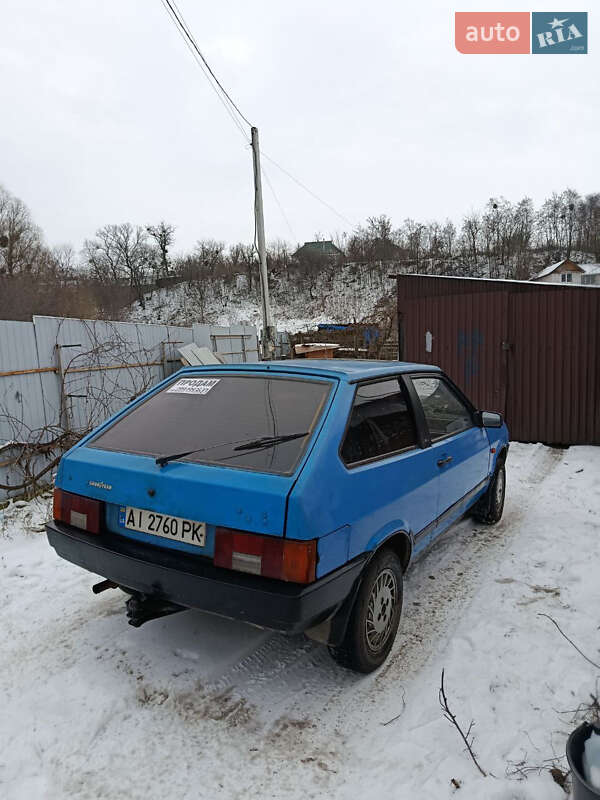 Хэтчбек ВАЗ / Lada 2108 1992 в Украинке