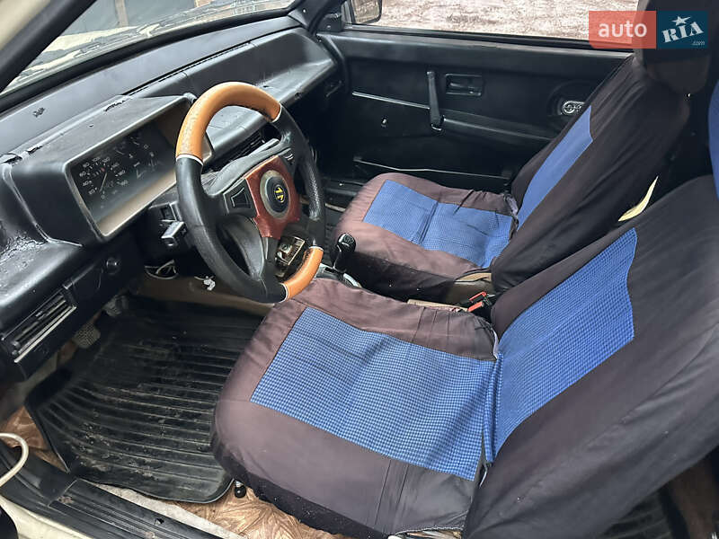 Хэтчбек ВАЗ / Lada 2108 1988 в Онуфриевке фото 11 Хэтчбек ВАЗ / Lada 2108 1988 в Онуфриевке