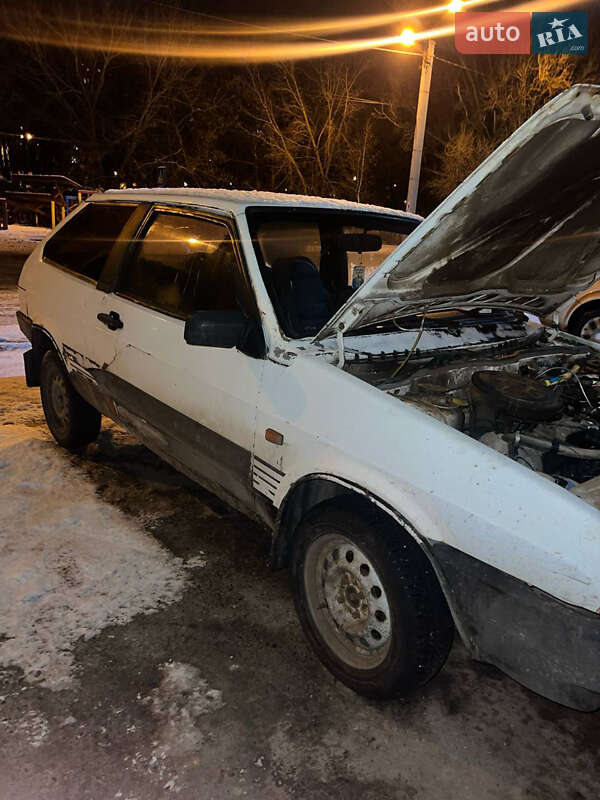 Хэтчбек ВАЗ / Lada 2108 1991 в Харькове фото 6 Хэтчбек ВАЗ / Lada 2108 1991 в Харькове