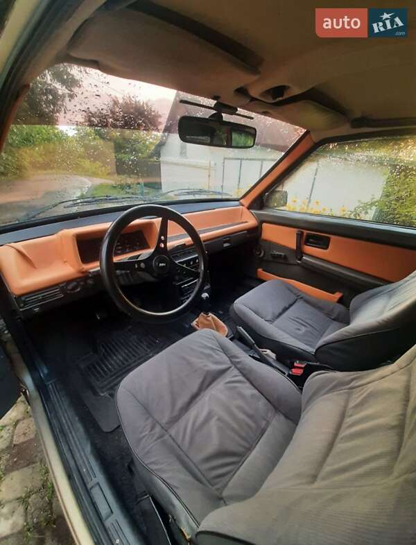 Хэтчбек ВАЗ / Lada 2108 1992 в Украинке