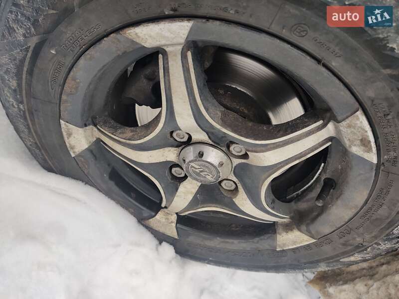 Хэтчбек ВАЗ / Lada 2108 1995 в Кременце фото 7 Хэтчбек ВАЗ / Lada 2108 1995 в Кременце