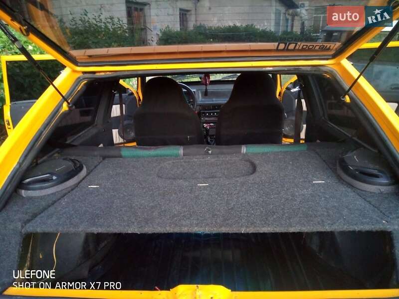 Хэтчбек ВАЗ / Lada 2108 1986 в Ладыжине фото 6 Хэтчбек ВАЗ / Lada 2108 1986 в Ладыжине