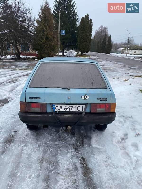 Хэтчбек ВАЗ / Lada 2108 1989 в Драбове фото 8 Хэтчбек ВАЗ / Lada 2108 1989 в Драбове