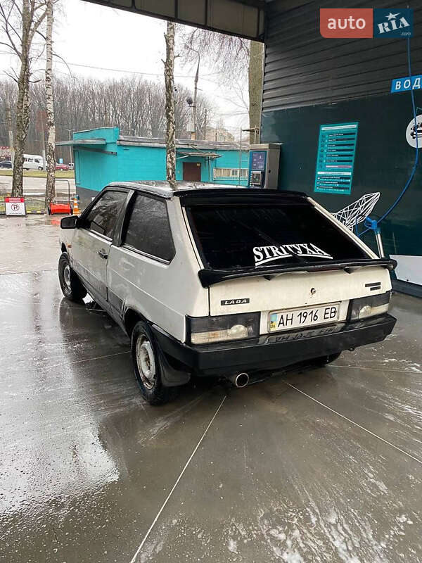 Хэтчбек ВАЗ / Lada 2108 1991 в Запорожье фото 4 Хэтчбек ВАЗ / Lada 2108 1991 в Запорожье