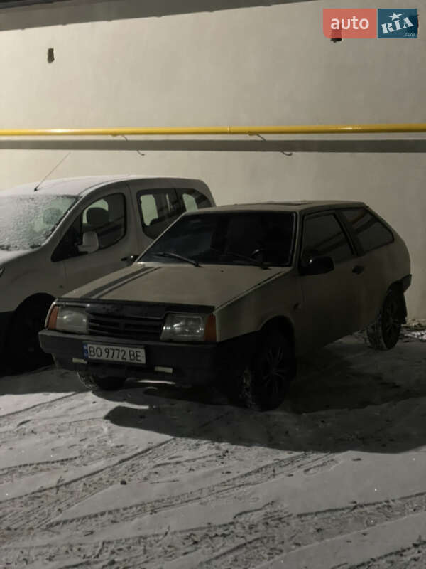 Хэтчбек ВАЗ / Lada 2108 1988 в Чорткове фото 3 Хэтчбек ВАЗ / Lada 2108 1988 в Чорткове