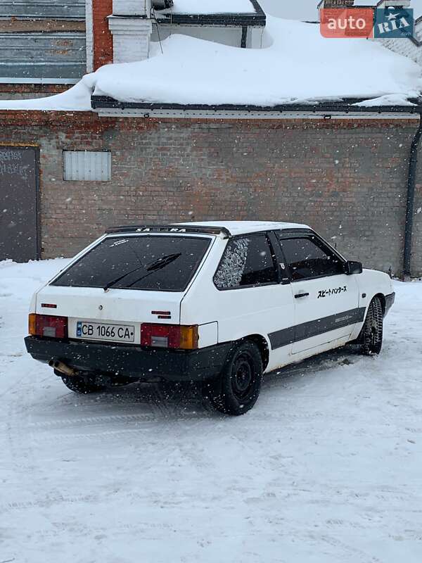 Хэтчбек ВАЗ / Lada 2108 1988 в Чернигове фото 4 Хэтчбек ВАЗ / Lada 2108 1988 в Чернигове