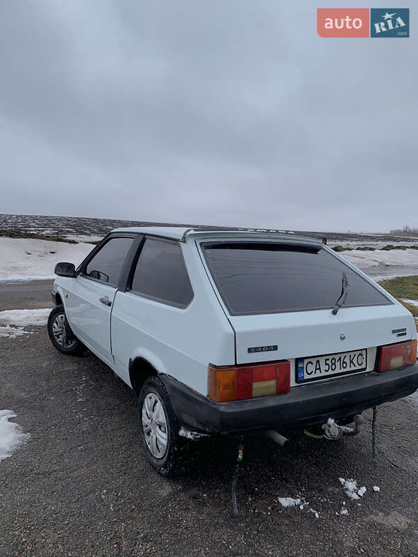 Хэтчбек ВАЗ / Lada 2108 1997 в Золотоноше фото 5 Хэтчбек ВАЗ / Lada 2108 1997 в Золотоноше