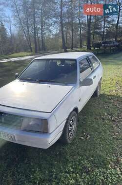 Хэтчбек ВАЗ / Lada 2108 1988 в Черновцах