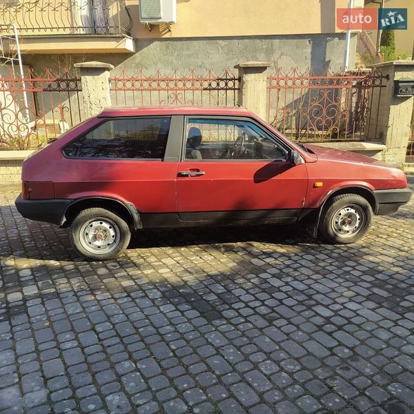 ВАЗ / Lada 2108 1988 ВАЗ / Lada 2108 1988