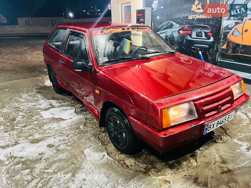 Хетчбек ВАЗ / Lada 2108 1992 в Острозі