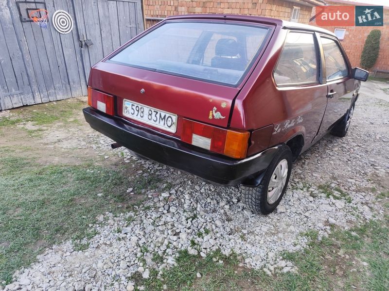 Хэтчбек ВАЗ / Lada 2108 1987 в Черновцах фото 6 Хэтчбек ВАЗ / Lada 2108 1987 в Черновцах