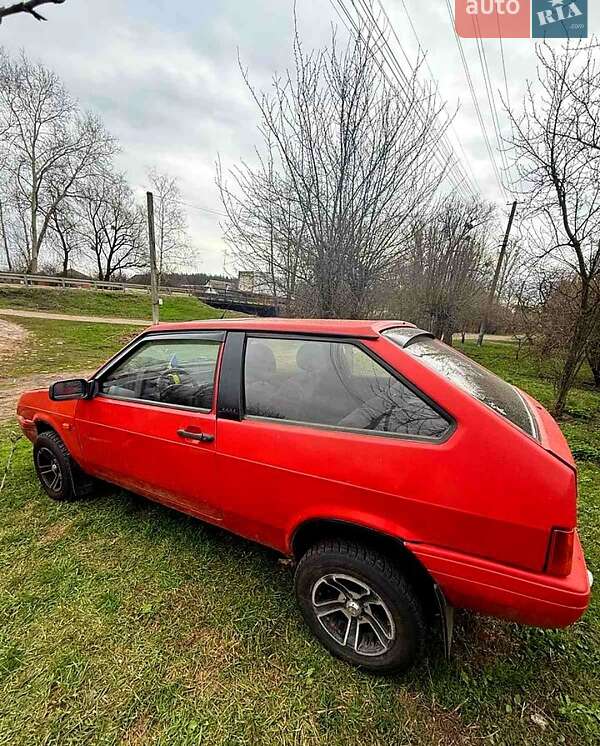 Хэтчбек ВАЗ / Lada 2108 1993 в Богодухове