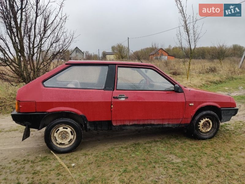 Хетчбек ВАЗ / Lada 2108 1987 в Києві