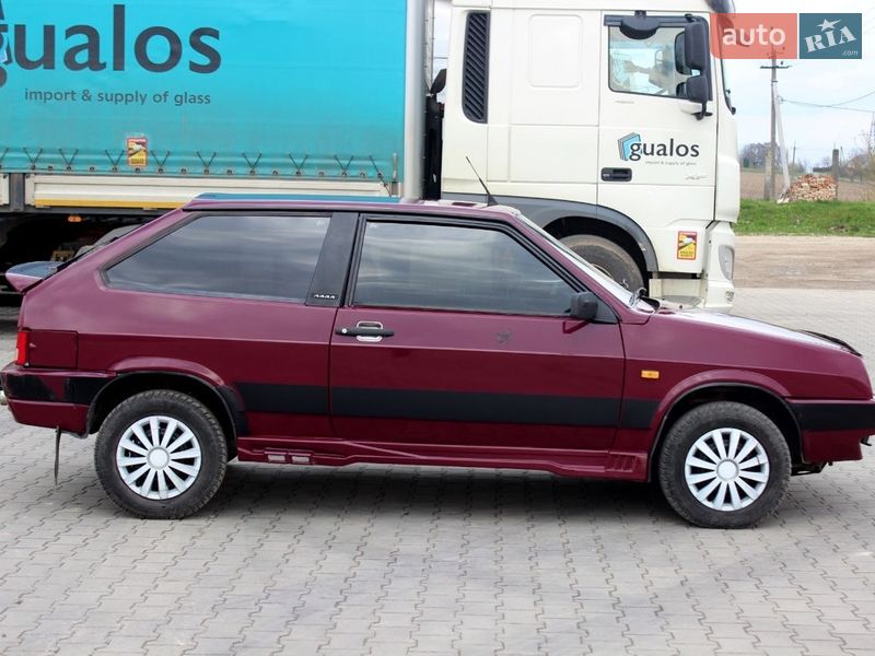 Хэтчбек ВАЗ / Lada 2108 1999 в Кременце фото 5 Хэтчбек ВАЗ / Lada 2108 1999 в Кременце