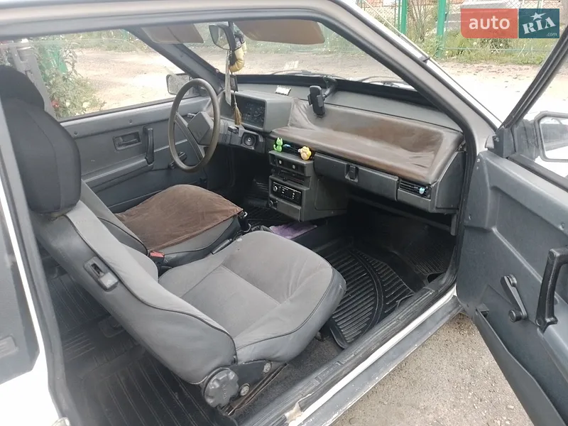 ВАЗ / Lada 2108 1991 VIN XTA210800M0927869 фото оголошення 11 з 43
