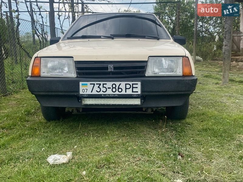 Хэтчбек ВАЗ / Lada 2108 1987 в Мукачево фото 3 Хэтчбек ВАЗ / Lada 2108 1987 в Мукачево