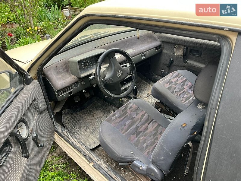 Хэтчбек ВАЗ / Lada 2108 1989 в Каменец-Подольском