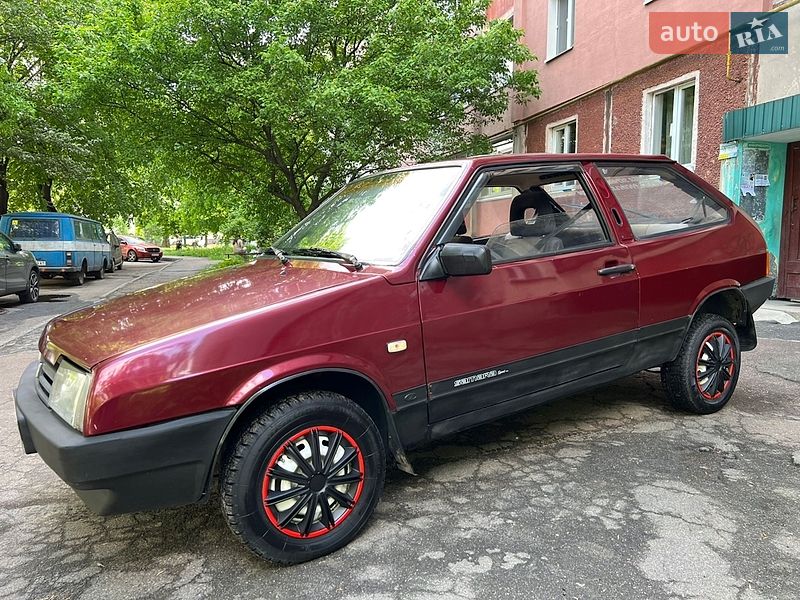 Хэтчбек ВАЗ / Lada 2108 1996 в Житомире
