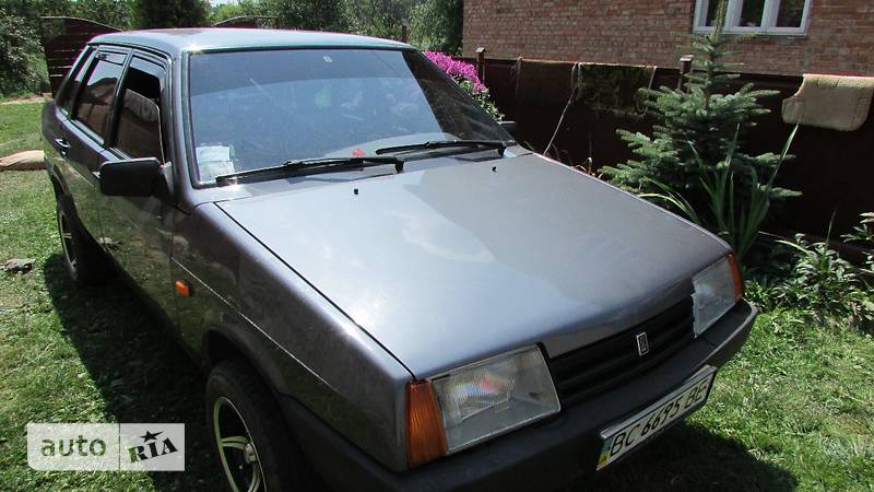 Седан ВАЗ / Lada 21099 2007 в Львове