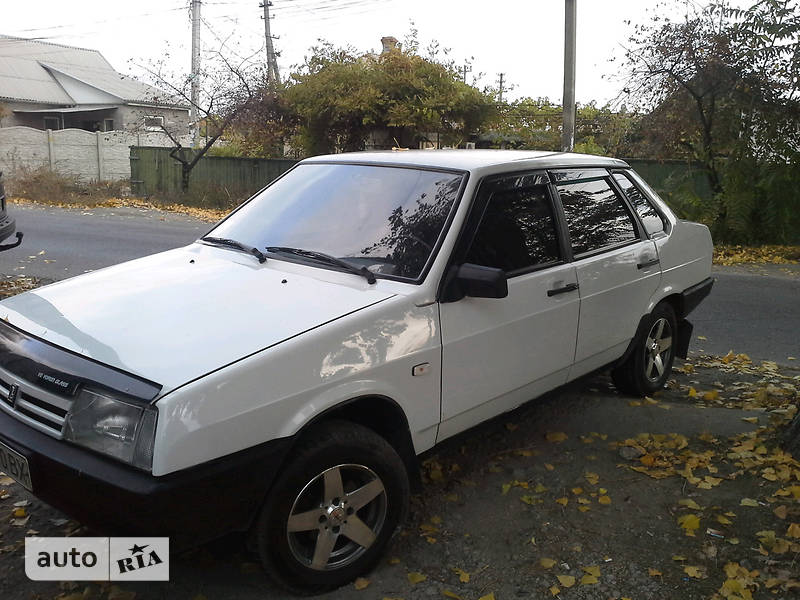 Седан ВАЗ / Lada 21099 2006 в Днепре